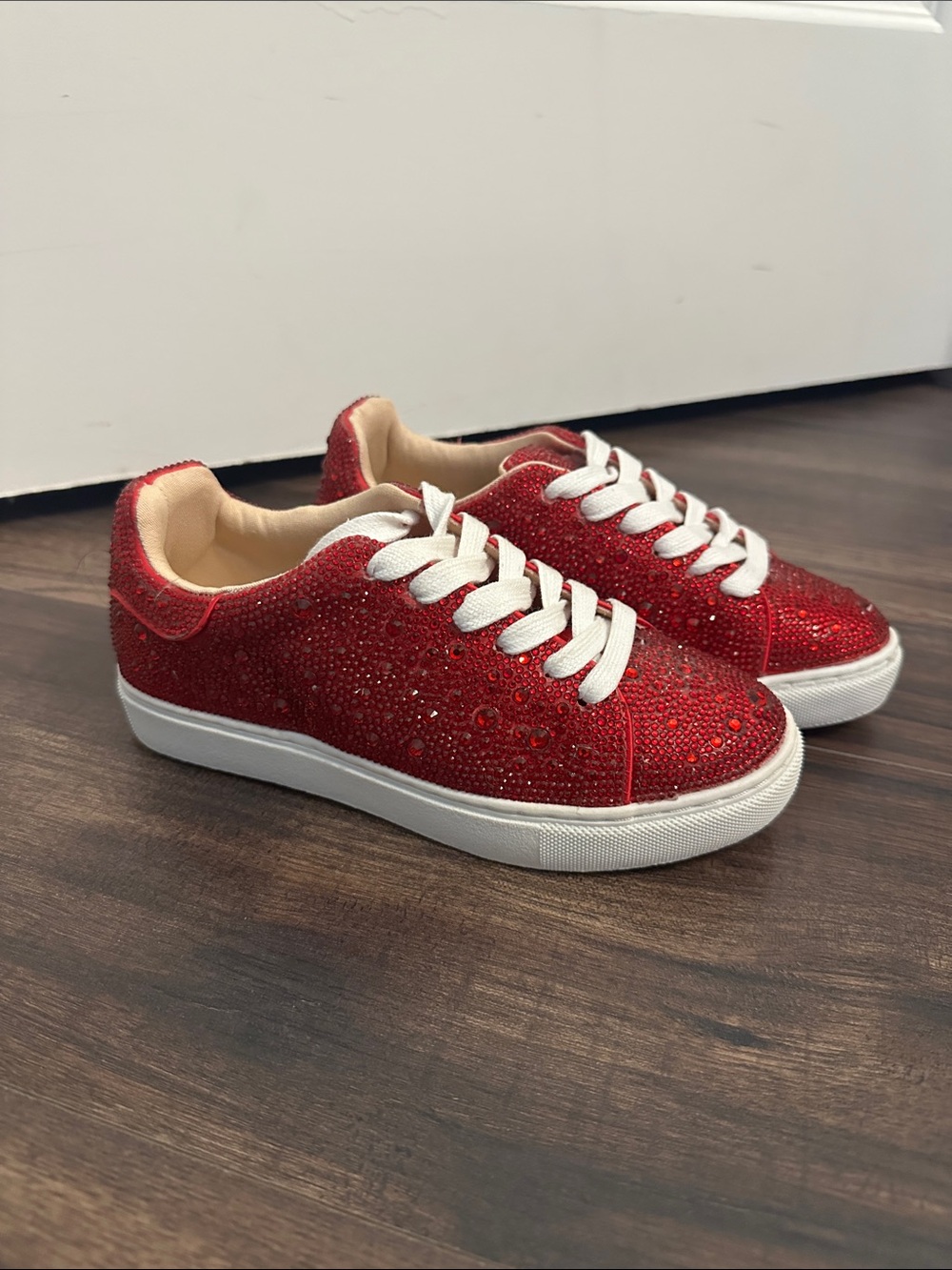 Betsey Johnson Kids Red Sparkle Lace-Up Sneakers